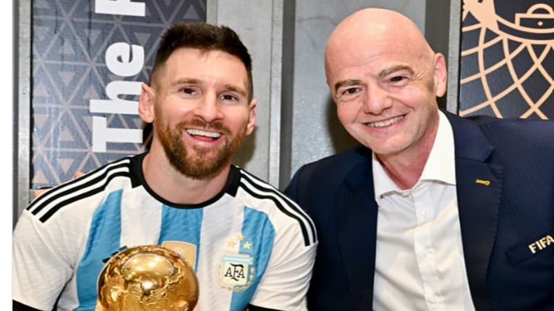 FIFA President congratulates Messi on retirement