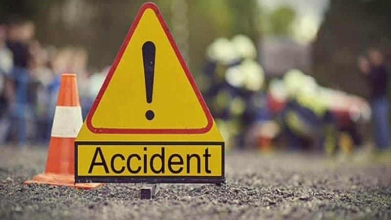 القيروان: اصطدام دراجة بسيارة يودى بحياة شابين