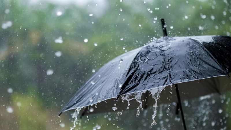 عواصف رعدية وأمطار قوية بعد الظهر