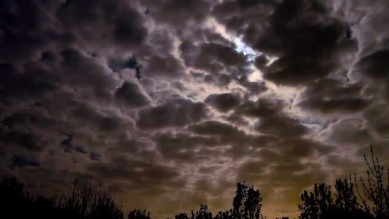 Tonight's forecast: thunderstorm with rain and wind