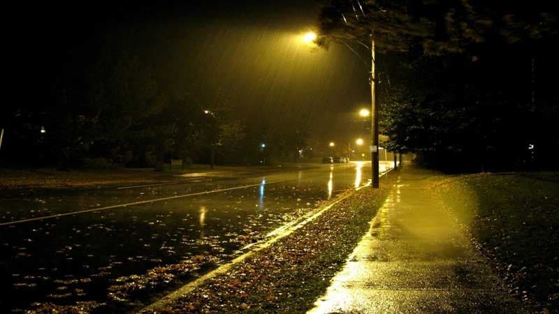 Tonight: Thunderstorms and heavy rain expected
