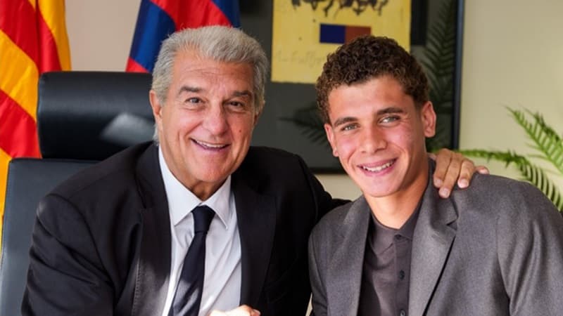 Barcelona defends Egyptian player Hamza Abdel Karim