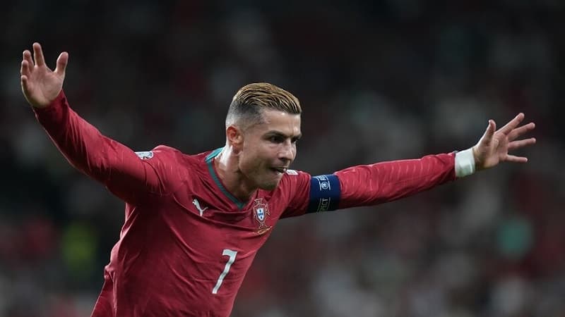 Ronaldo Claims to Be the Greatest Player