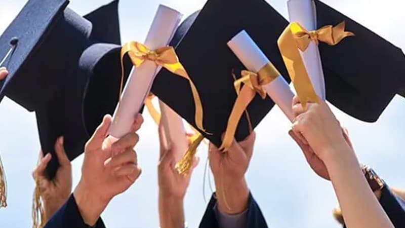 تونس تتصدر خريجي العلوم والهندسة