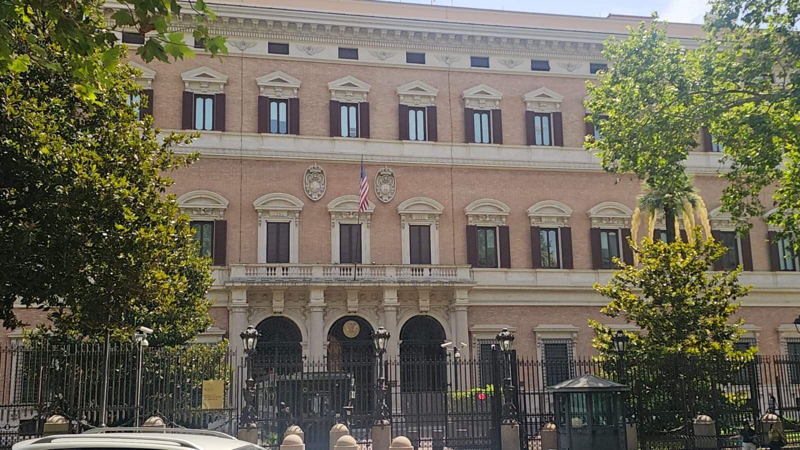 Lebanon Seeks Goals in Rome Talks