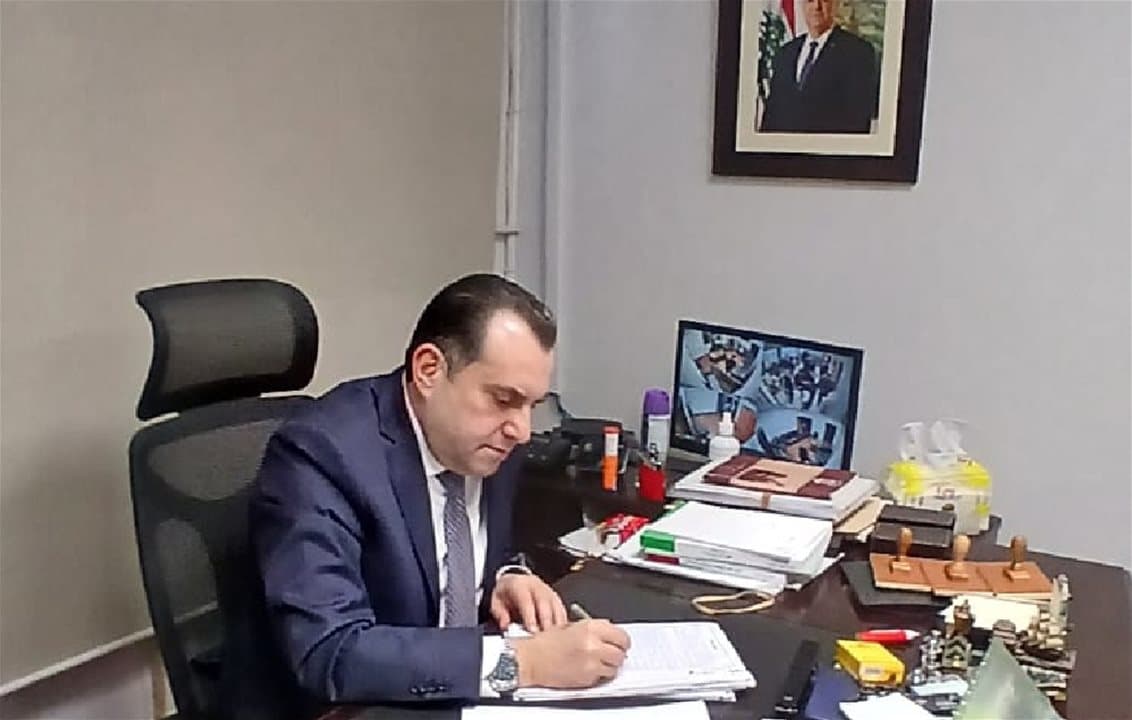القاضي حاموش يتهم سلامة بجرائم