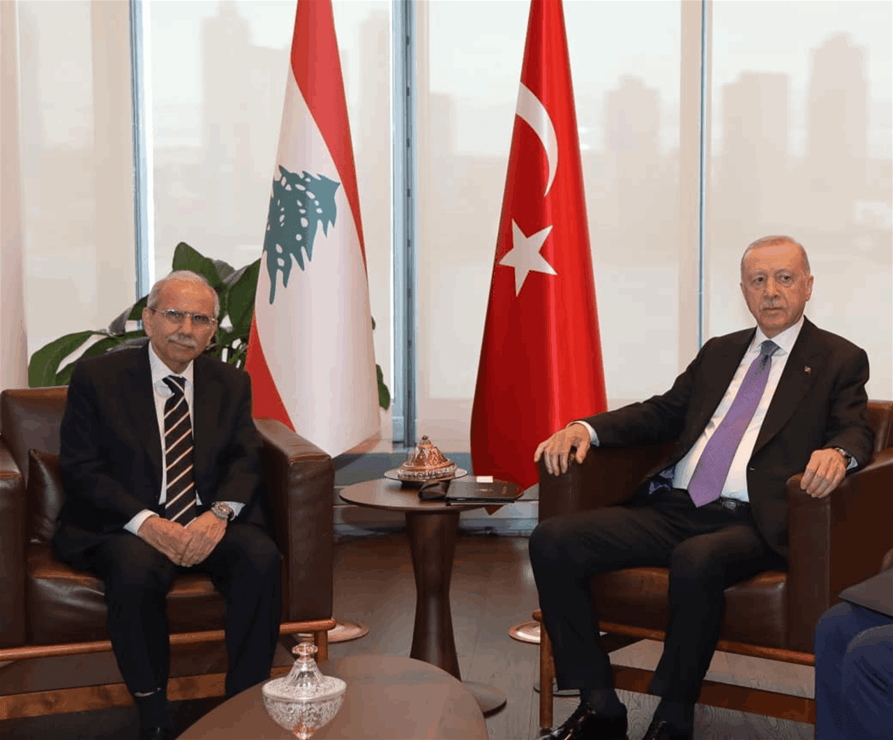 Salam and Turkish President Discuss Lebanon and Regional Stability