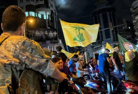 Lebanese Shiites face key dilemma