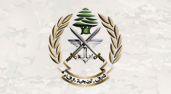 الجيش يحذر من تصعيد هجوم على قيادته