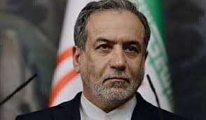 Iran backs political talks for Saudi-Houthi talks