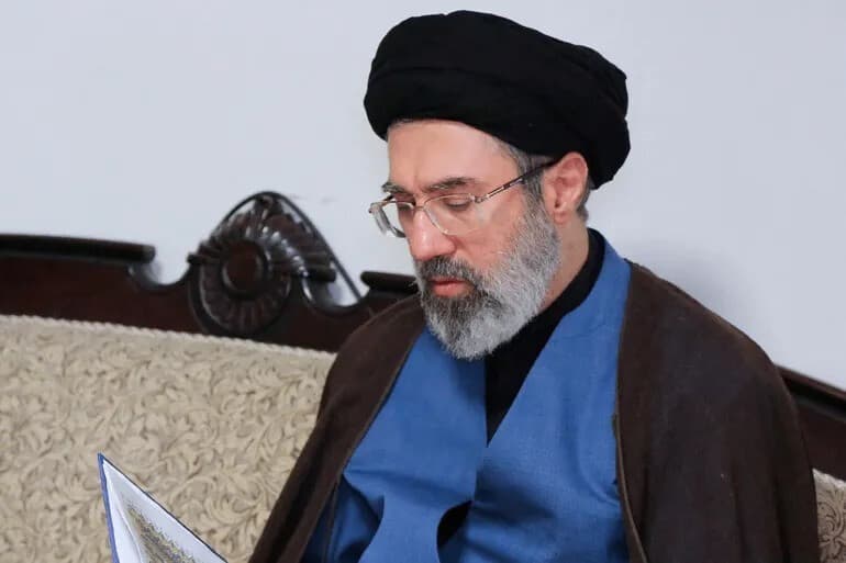 Location of Iranian Guide Khamenei