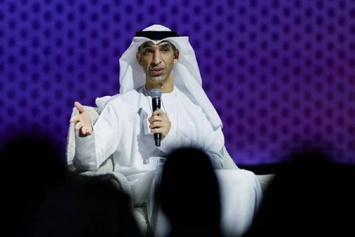 الزيودي يؤكد عدم جواز فرض السيادة على هرمز
