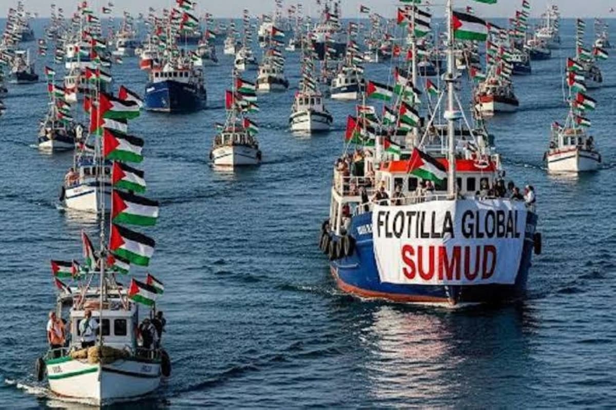 26 فرنسياً يتهمون إسرائيل بتعذيب أعضاء أسطول الصمود