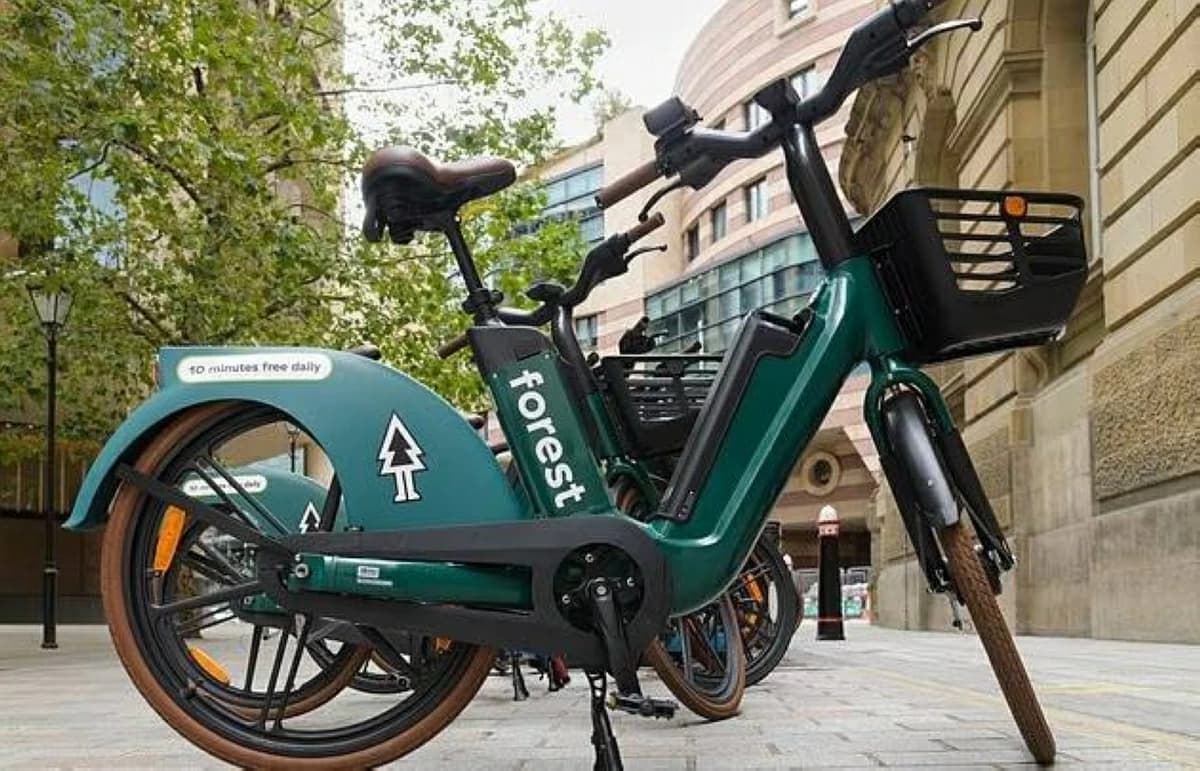 London Electric Bike Plates