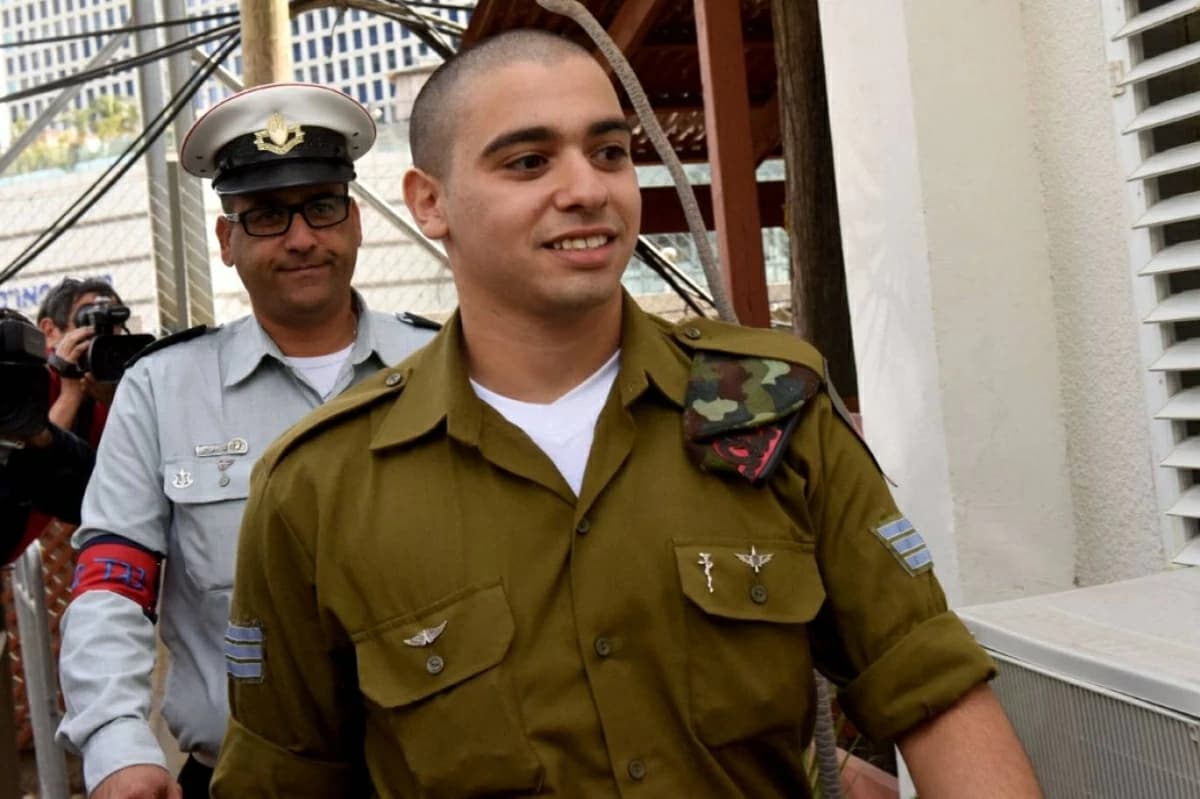 إسرائيل تعفو عن جندي قتل مصاب فلسطينياً