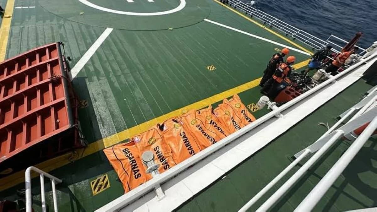 إندونيسيا: غرق سفينة ووفاة 20 شخصًا