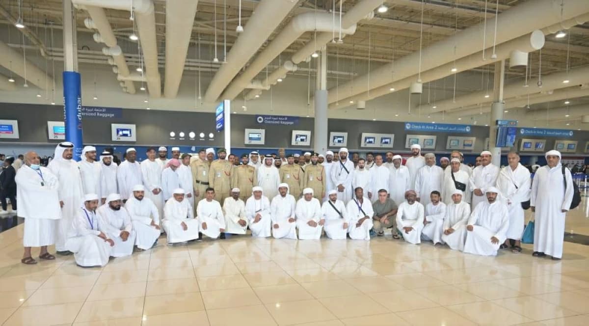 شرطة دبي ترسل 62 لأداء العمرة