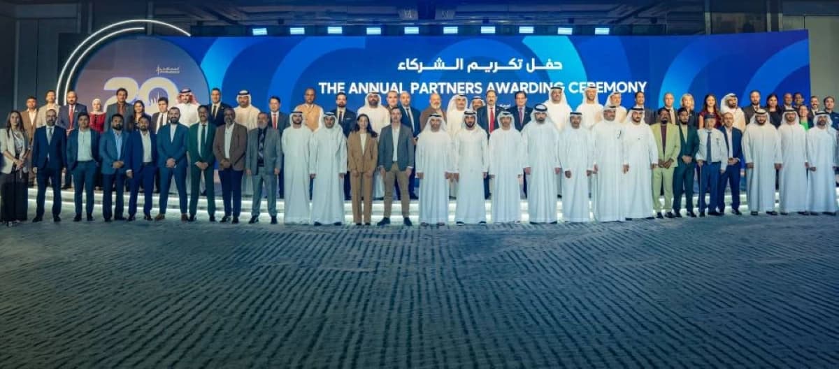 دبي للإسعاف تحتفل بعشرين عاماً