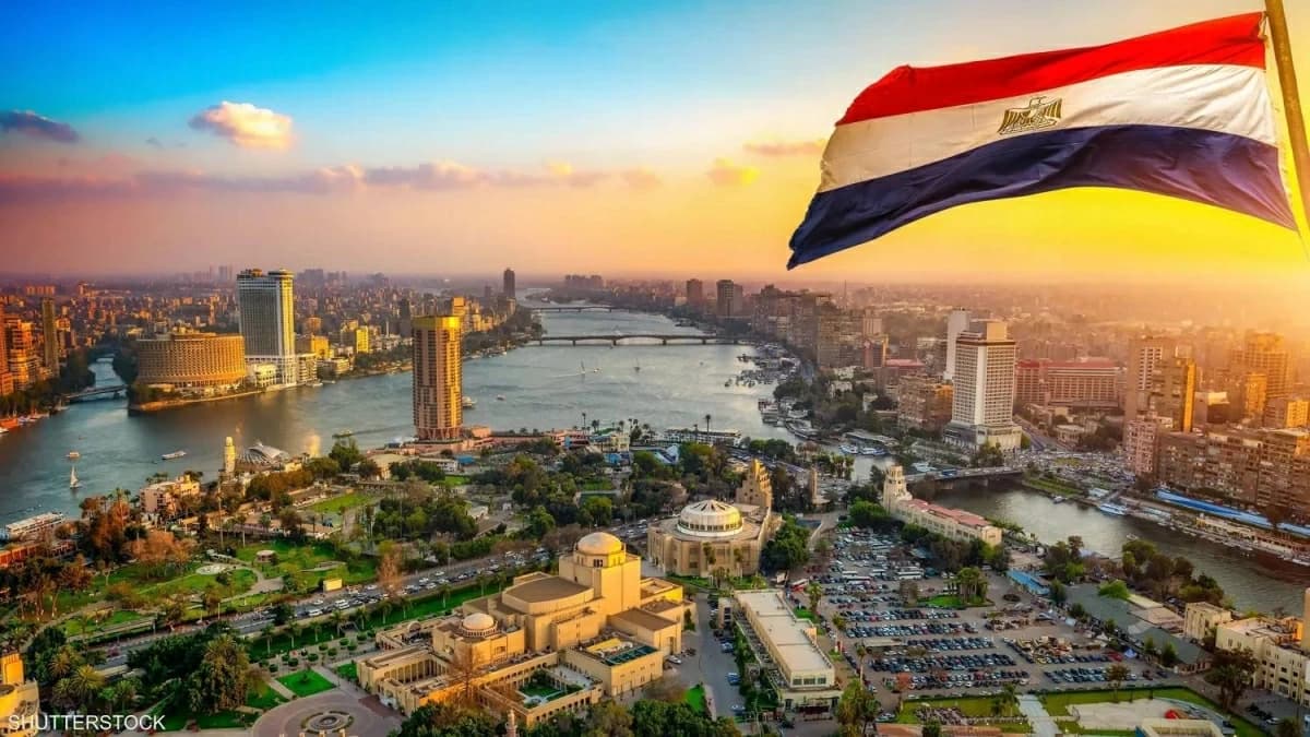 تحويلات المصريين بالخارج تصل إلى 29.7 مليار دولار