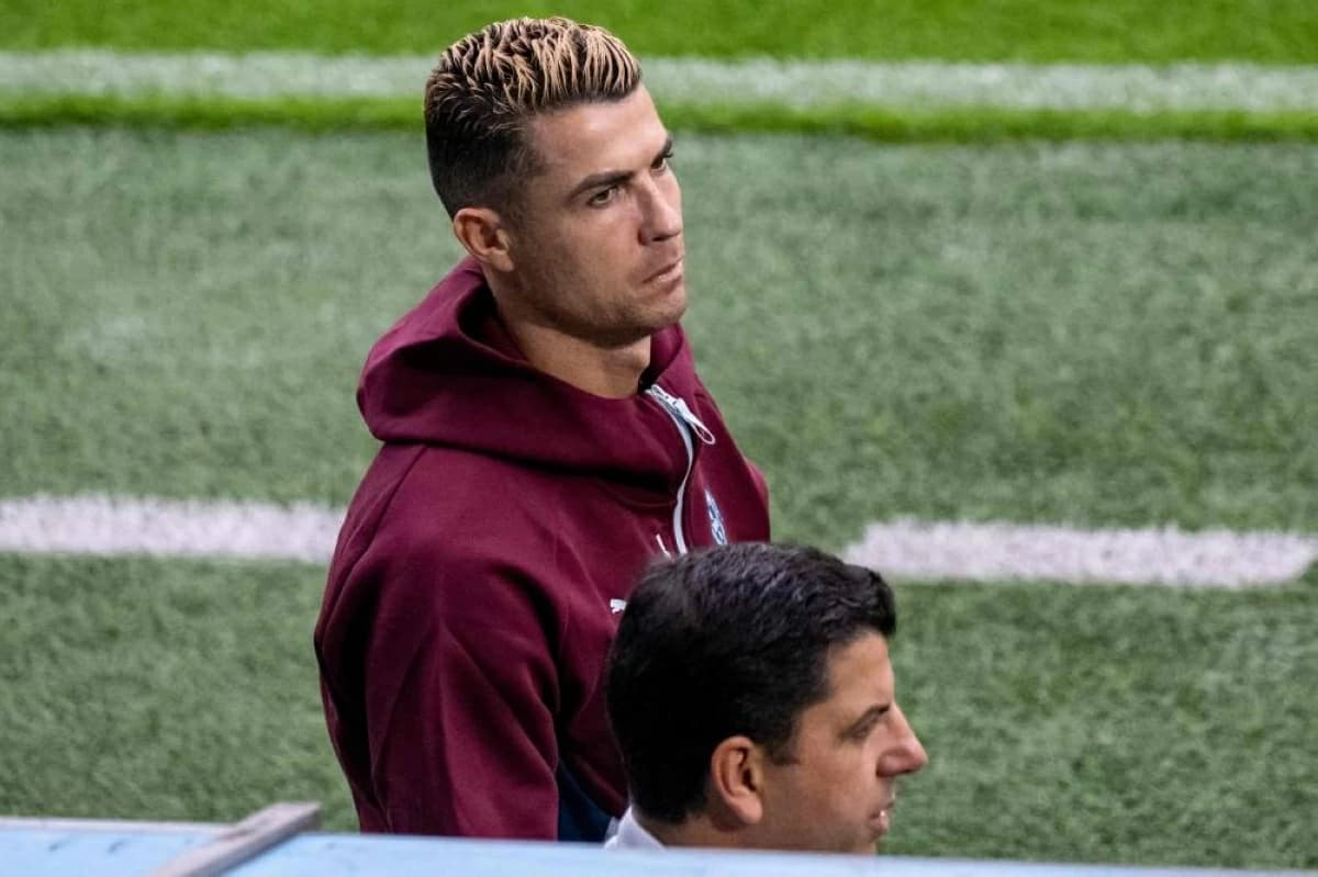 مدرب البرتغال يعلق على محنة رونالدو