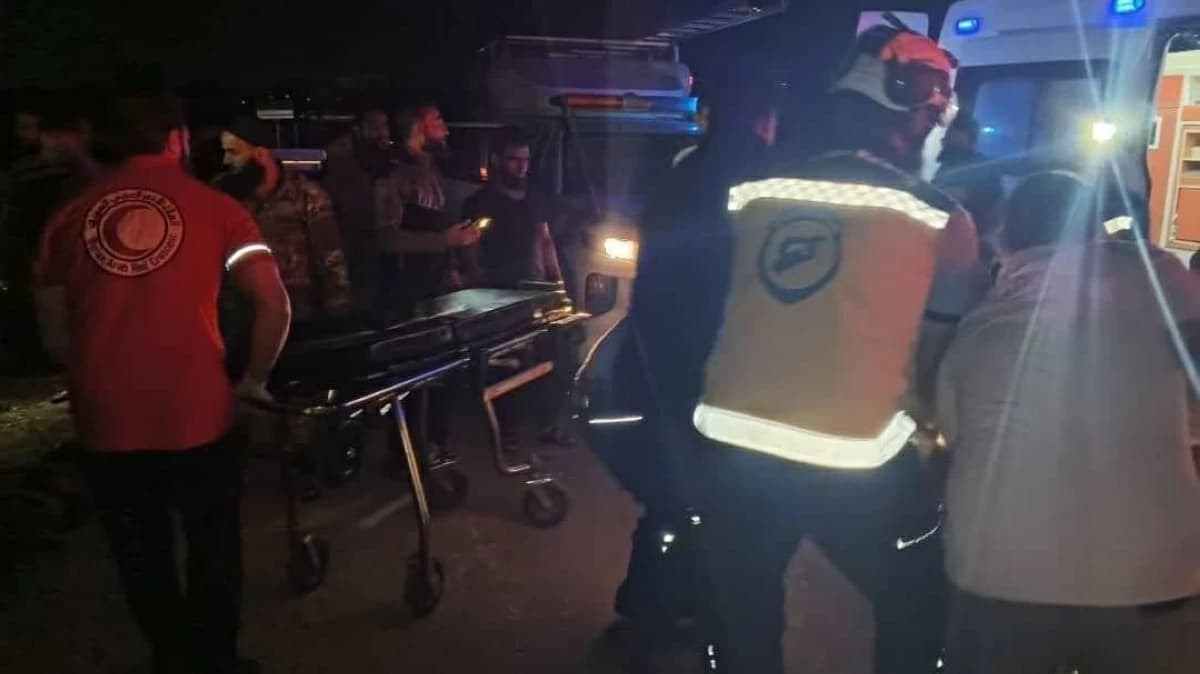 مقتل 5 سوريين في هجوم على حافلة في حمص