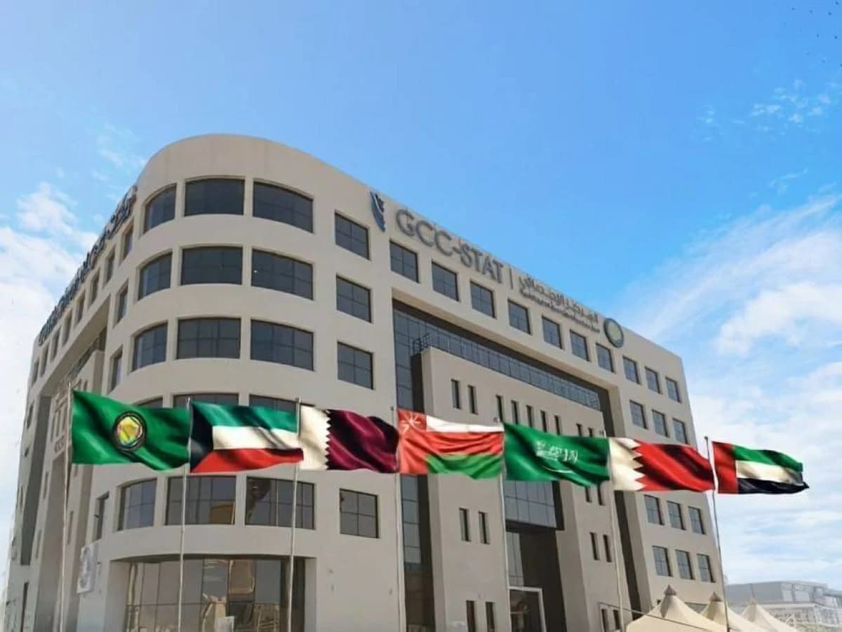 تحويلات الخليج تتصدر العالم في 2025