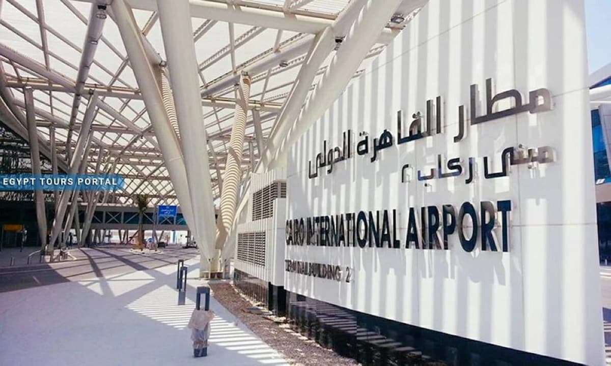 عثور على مخدرات مع مساعد سوداني في مطار القاهرة