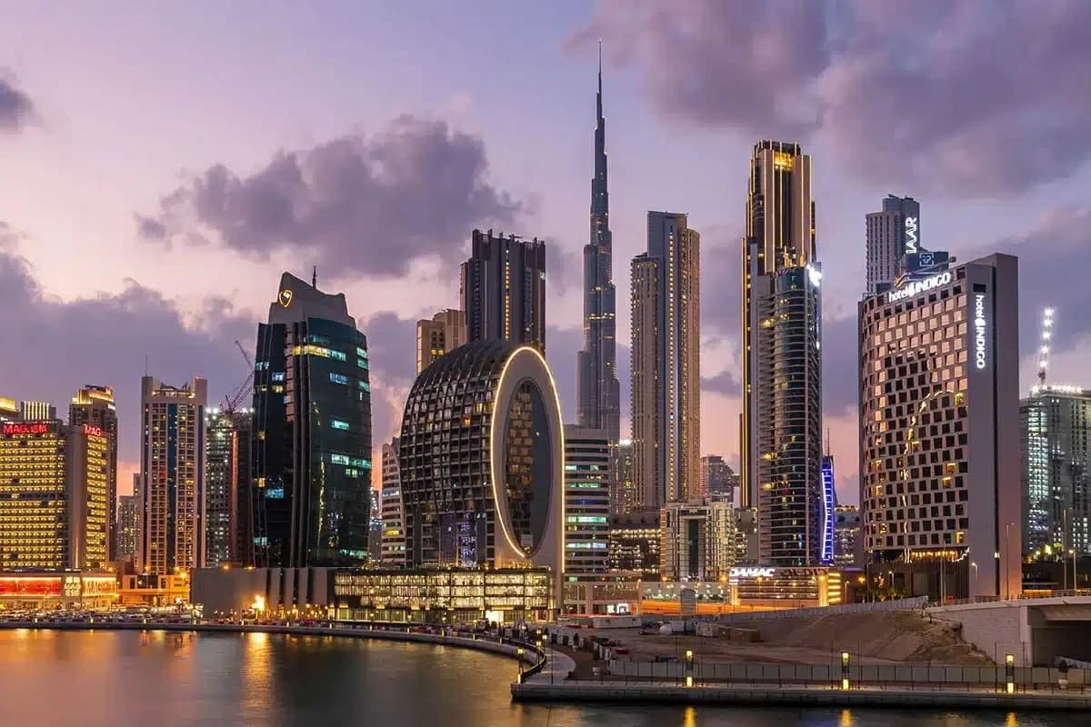 عقارات دبي تدعم إصلاحات 2027