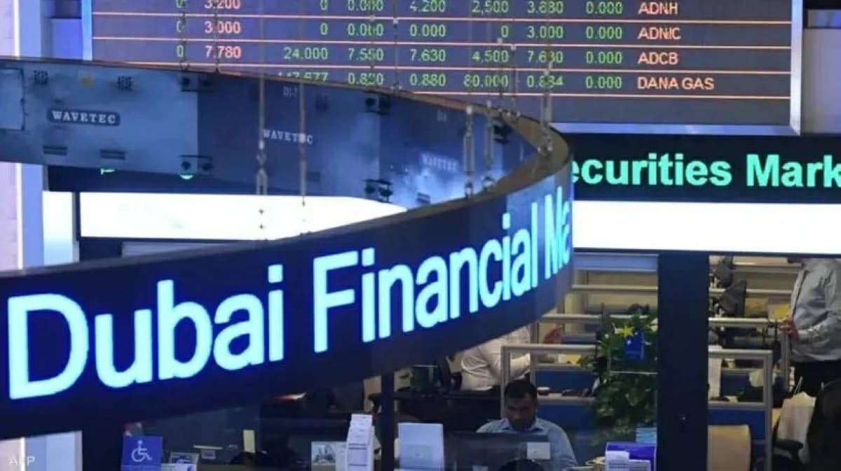 أسهم قيادية تدعم تعافي أسواق الإمارات