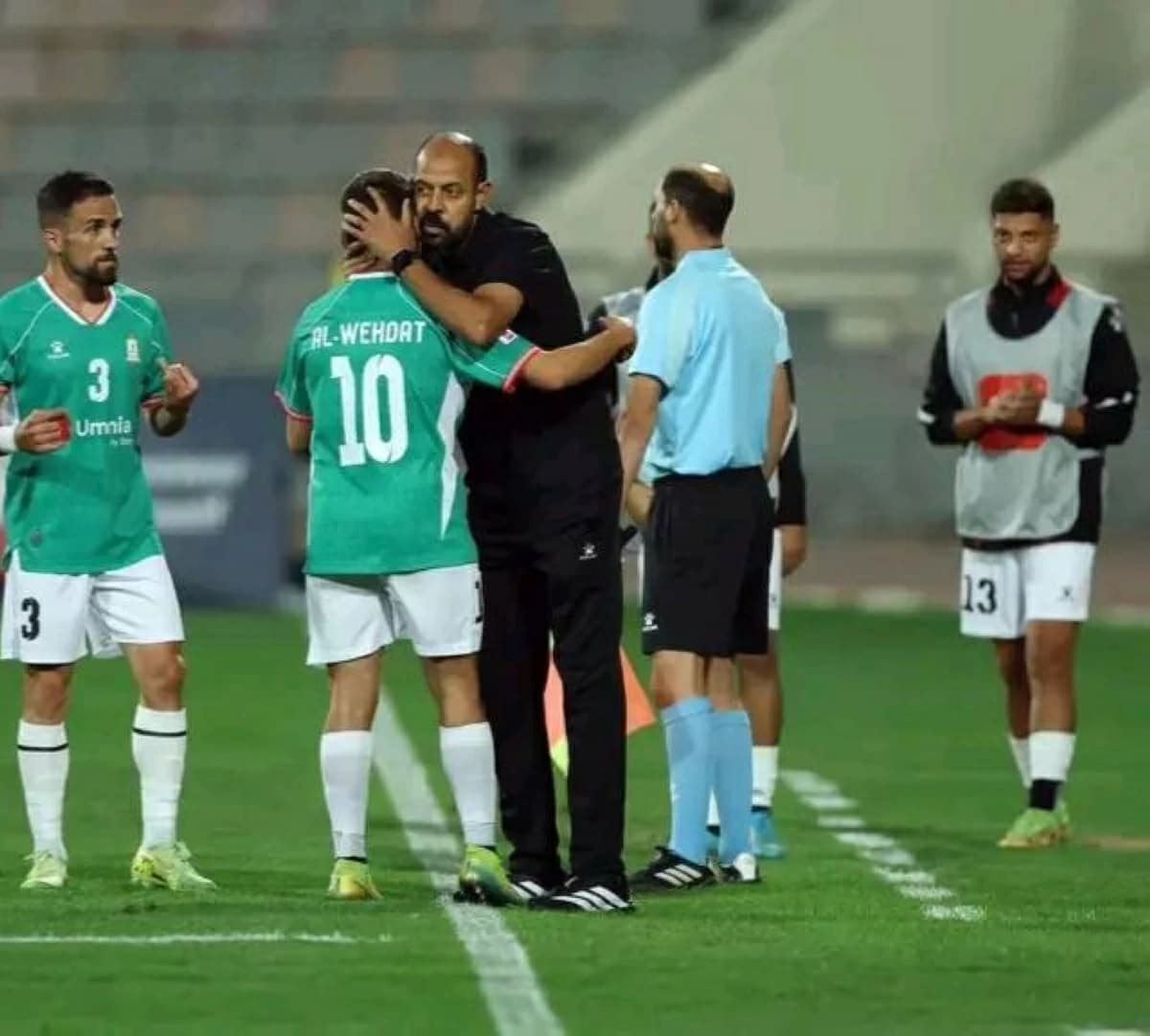 عماد النحاس يغير حظ الوحدات الأردني