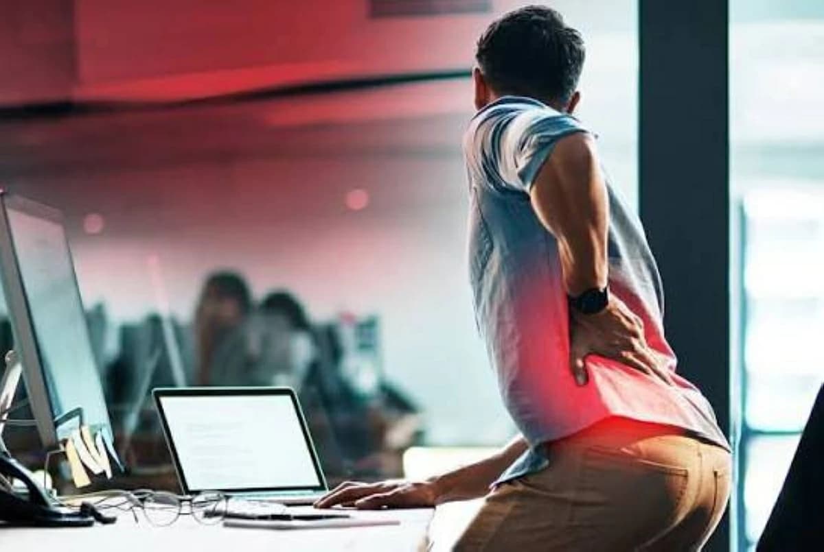 آثار الجلوس الطويل على الصحة