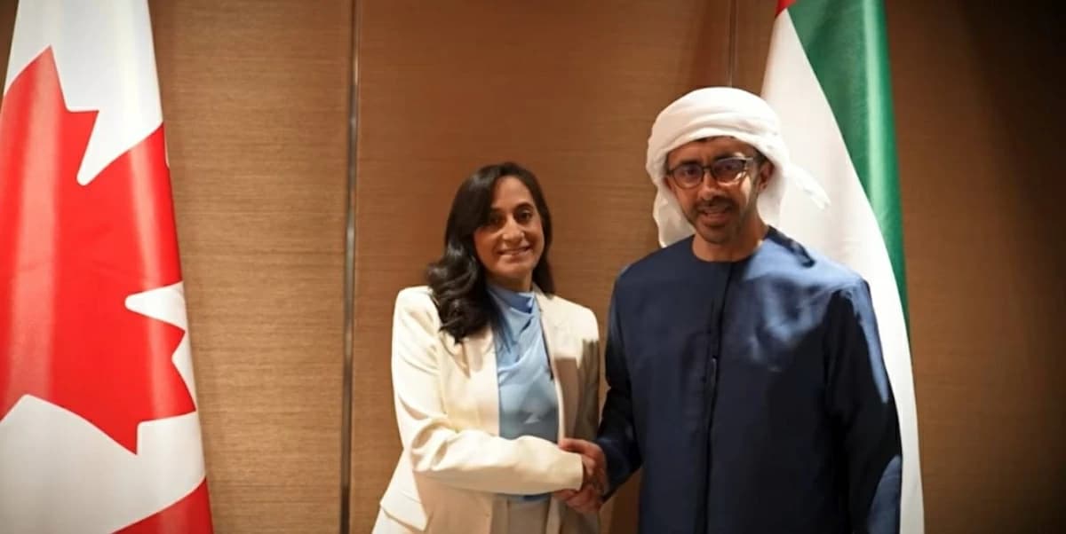 عبدالله بن زايد يلتقي وزيرة خارجية كندا