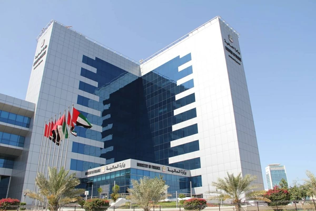 المالية تعدل قوانين الفوترة الإلكترونية