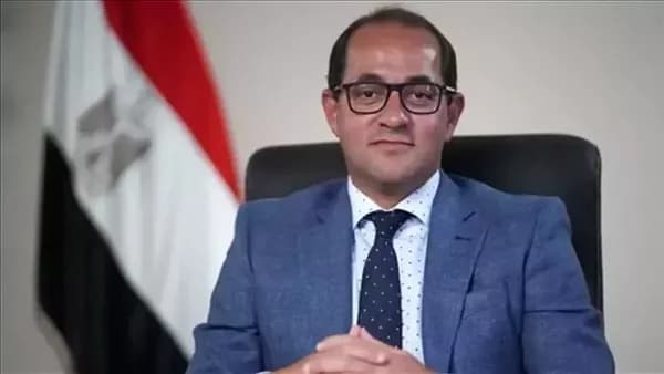وزير المالية يناقش تعزيز التعاون مع الآسيوي للاستثمار