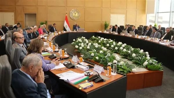 المصرية لنقل الكهرباء تستهدف استثمار 37مليار جنيه في 2026-2027