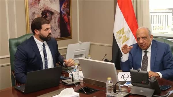 وزير الكهرباء يناقش مع هيكا داتا دعم إمداد مركز البيانات