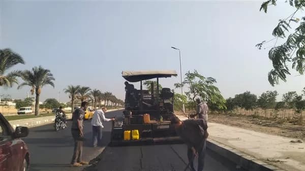 وزيرة الإسكان تتفقد مشاريع العاشر من رمضان