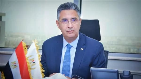 وزير التموين يدرس مشروع مركز لوجيستي مع البنك الأوروبي