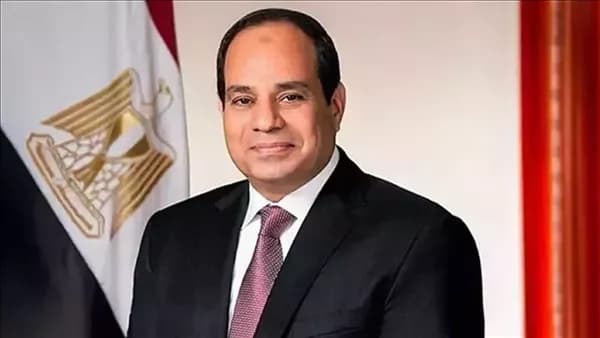 السيسي يوجه لتحسين التعليم العالي وتطوير المعلمين