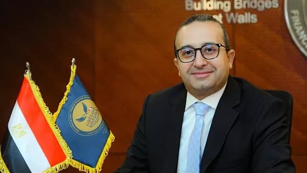 تعيين محمد عبدالعزيز مجددًا لمساعد رئيس الهيئة