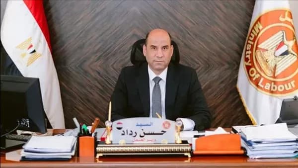 وزير العمل يضيف عضوياً إلى فريق ريادة الأعمال