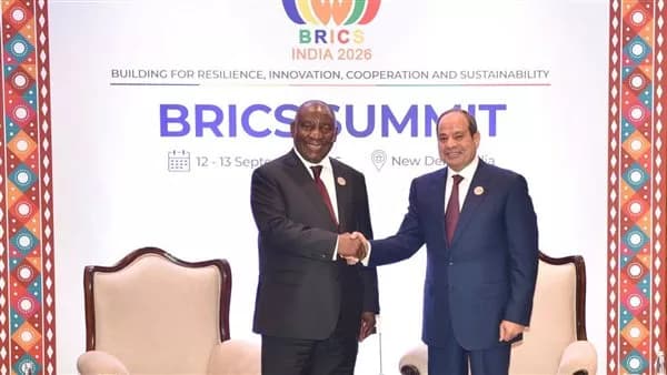 السيسي يناقش تعزيز العلاقات مع جنوب أفريقيا
