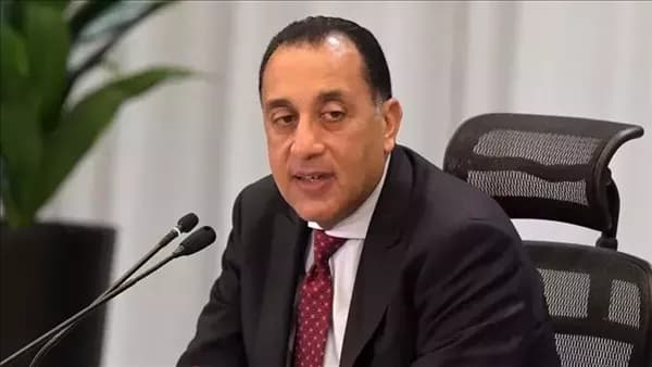 رئيس الوزراء يسقط جنسية 6 أشخاص