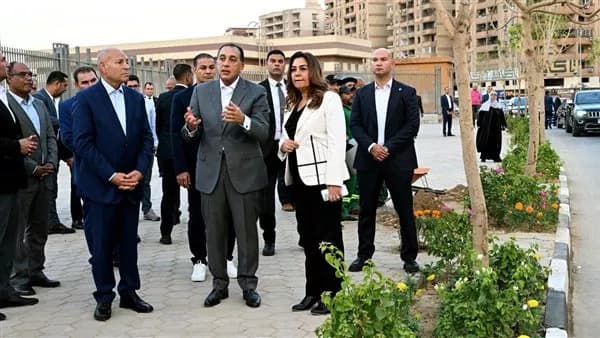 مدبولي يزور مشاريع الزراعة في القاهرة