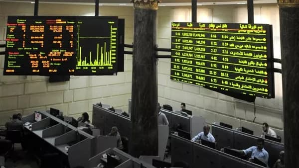 البورصة المصرية تربح 77.8 مليار جنيه الأحد