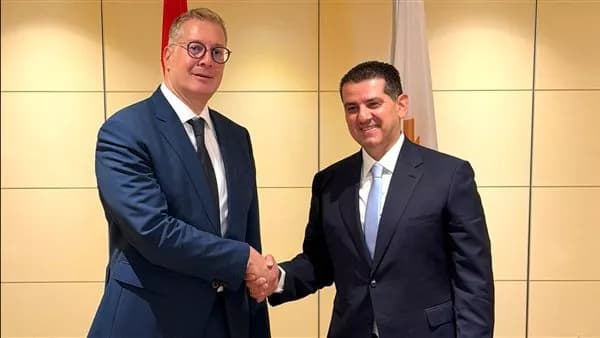 وزير البترول يناقش ربط الغاز القبرصي بمصر
