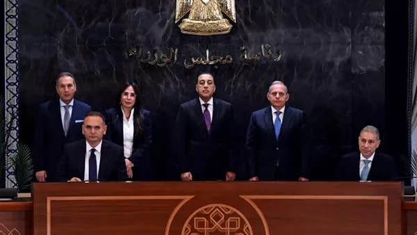 مصر والأهلي توقعان عقد تطوير 415 فدان