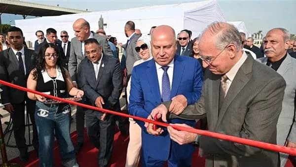 وزير النقل يعلن افتتاح ميناء العامرية الجاف