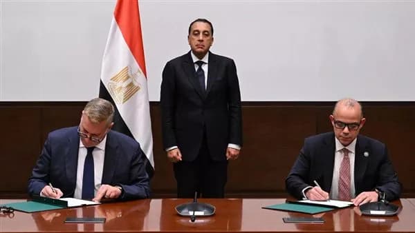 تعاون لتعزيز الاستثمار في النفط والغاز