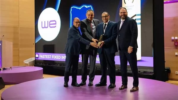 المصرية للاتصالات تفوز بجائزة أسرع إنترنت ثابت في شمال أفريقيا